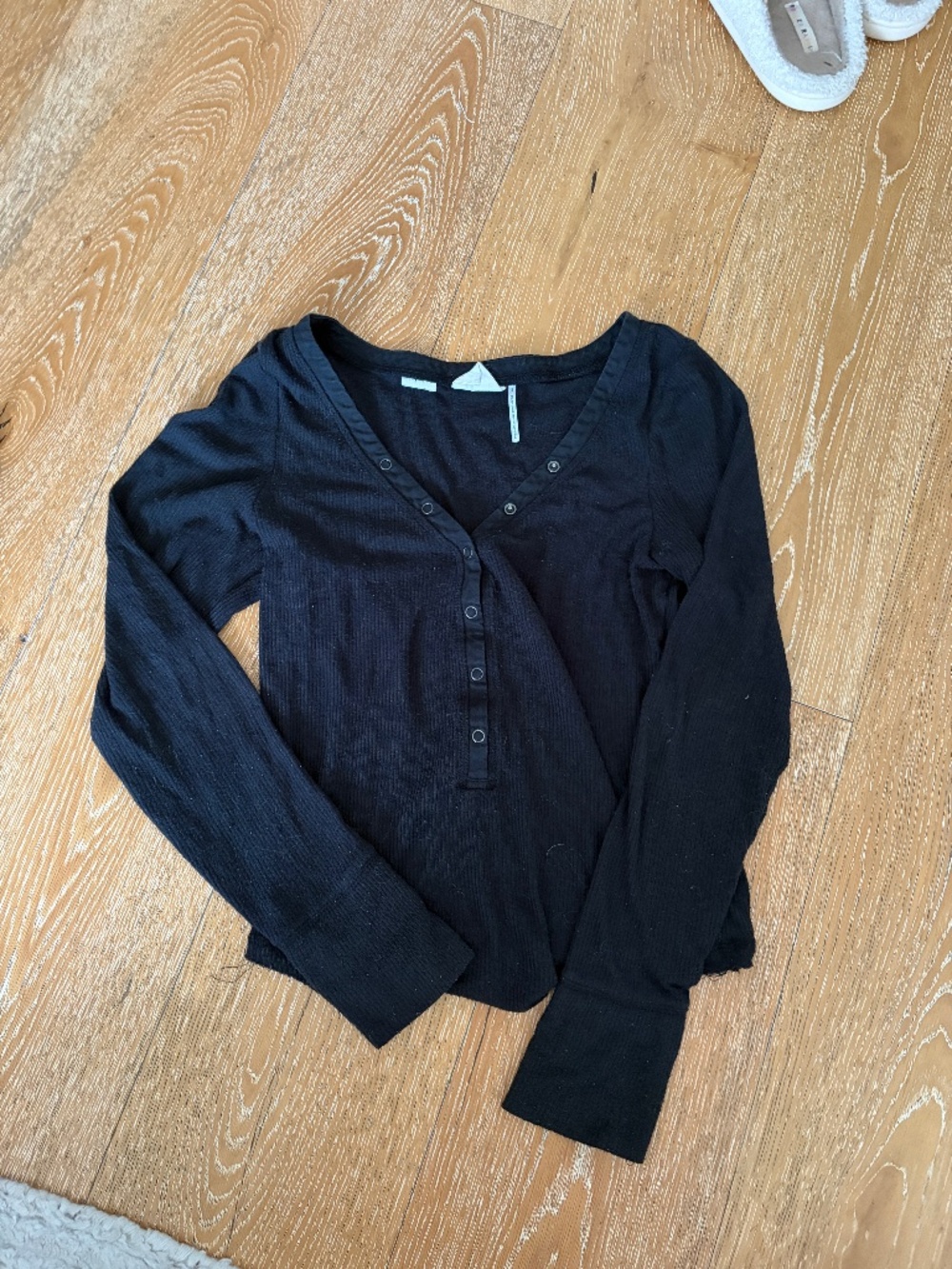 Urban Outfitters black long sleeve